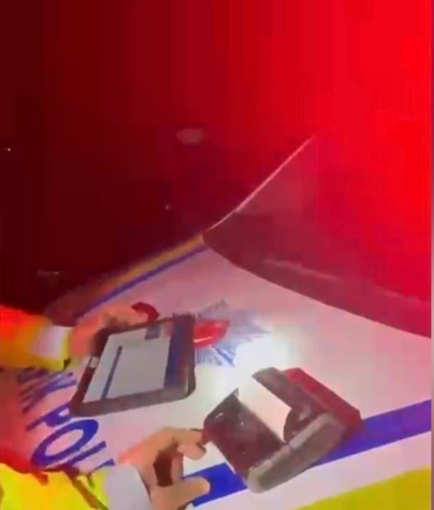 Kavga sonrası drift yaptı, 2 kişiye çarptı: 159 bin 716 TL ceza, araç trafikten men