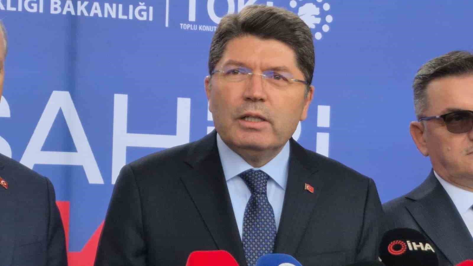 Adalet Bakanı Tunç: "Her alanda kapsamlı bir mücadele şart"