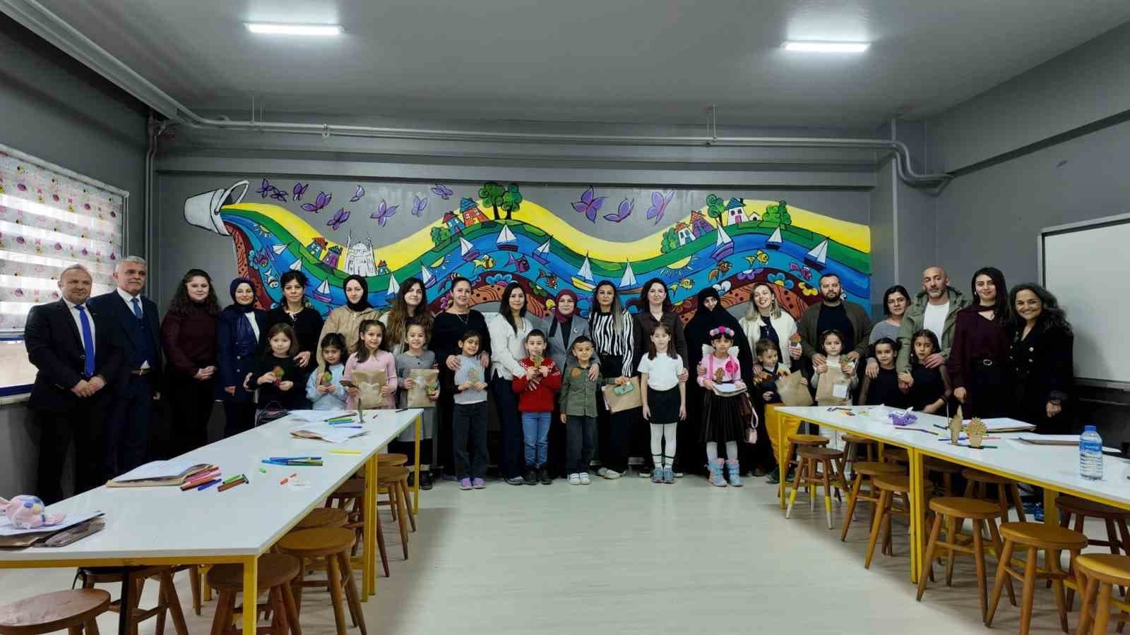 Aileler Masal Atölyesinde Bir Araya Geldi