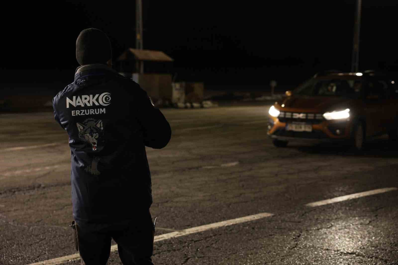 Erzurum'da Bir Ayda 48 Milyon TL Değerinde Uyuşturucu Yakalandı