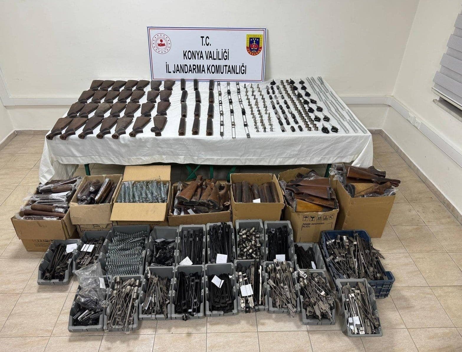 Konya'da Jandarma'nın 7 Silah Operasyonu: 3 Kişi Tutuklandı