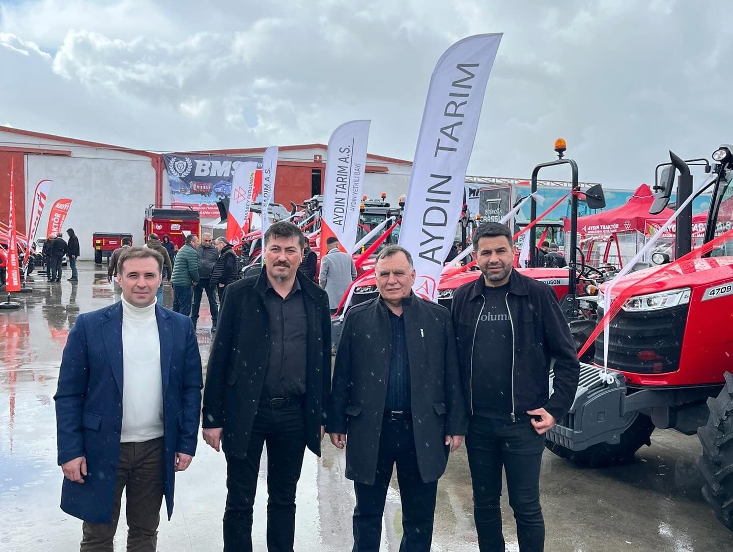 Edremit Ticaret Odası Heyeti, Aydın'daki Fuarı Ziyaret Etti