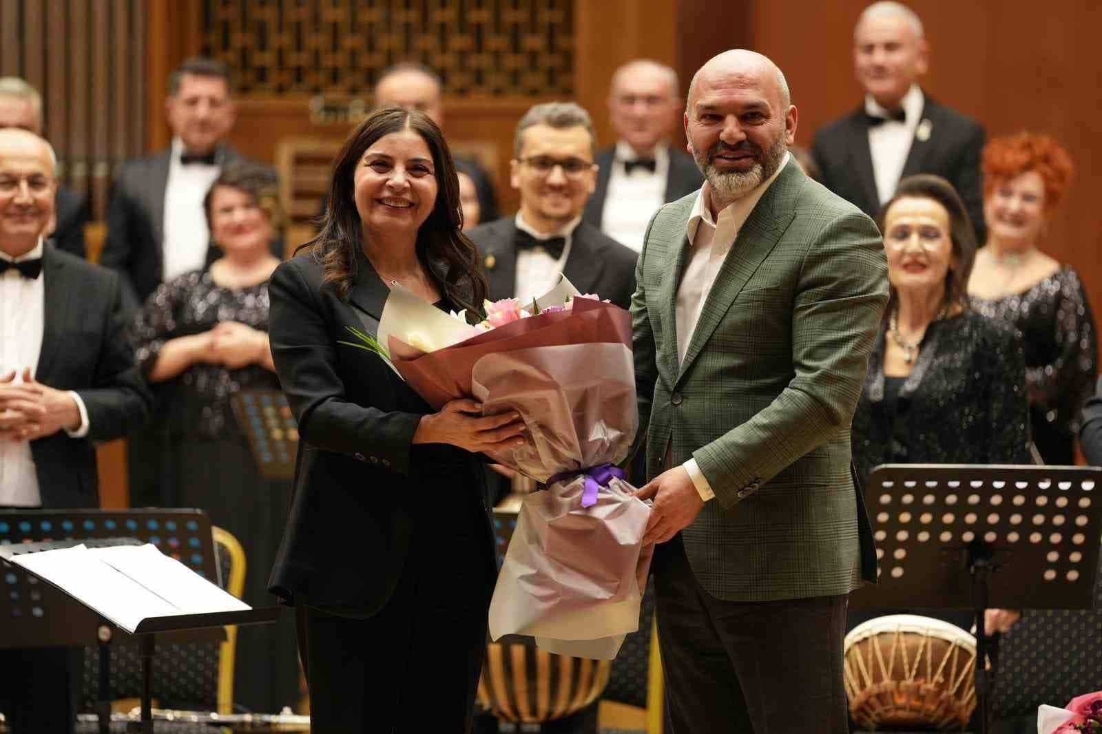 RTÜK Türk Müzik Topluluğu Sanatseverlerle Buluştu