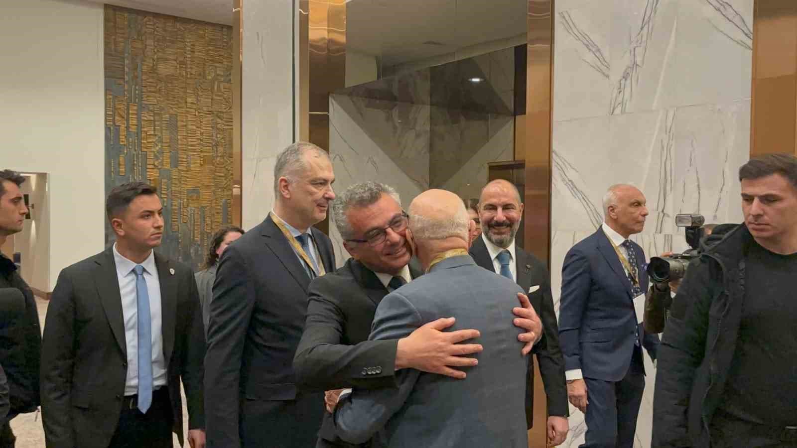 KKTC Cumhurbaşkanı Tufan Erhürman, Rum liderliğinin Kıbrıslı Türklerle zenginlikleri paylaşmak istemediğini belirtti