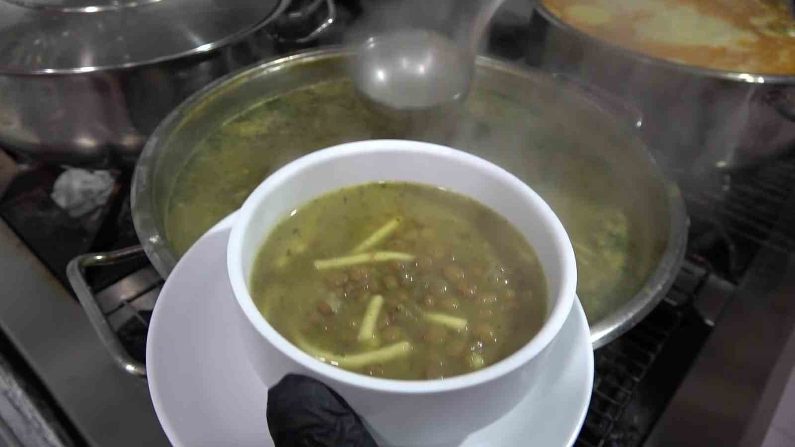 Usta şeflerden "sakala çarpan çorbası" tavsiyesi: "Acıktırmaz, susatmaz"