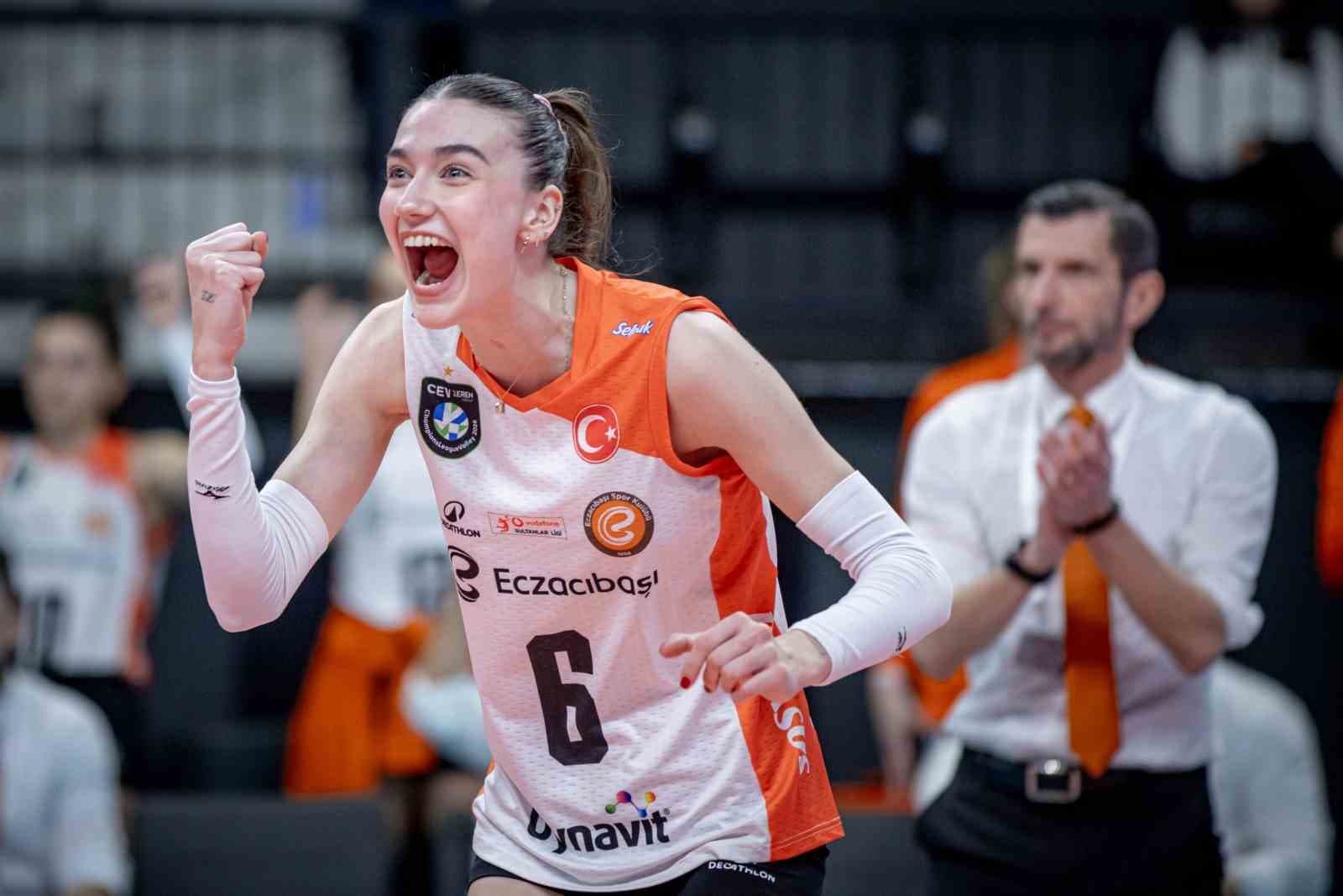 Eczacıbaşı Dynavit, Kupa Volley’de yarı finalde