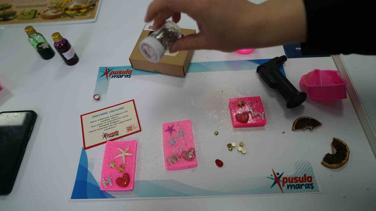 Kahramanmaraş’ta gençler Pusula Maraş’ın atölyesinde hem öğrendi hem üretti