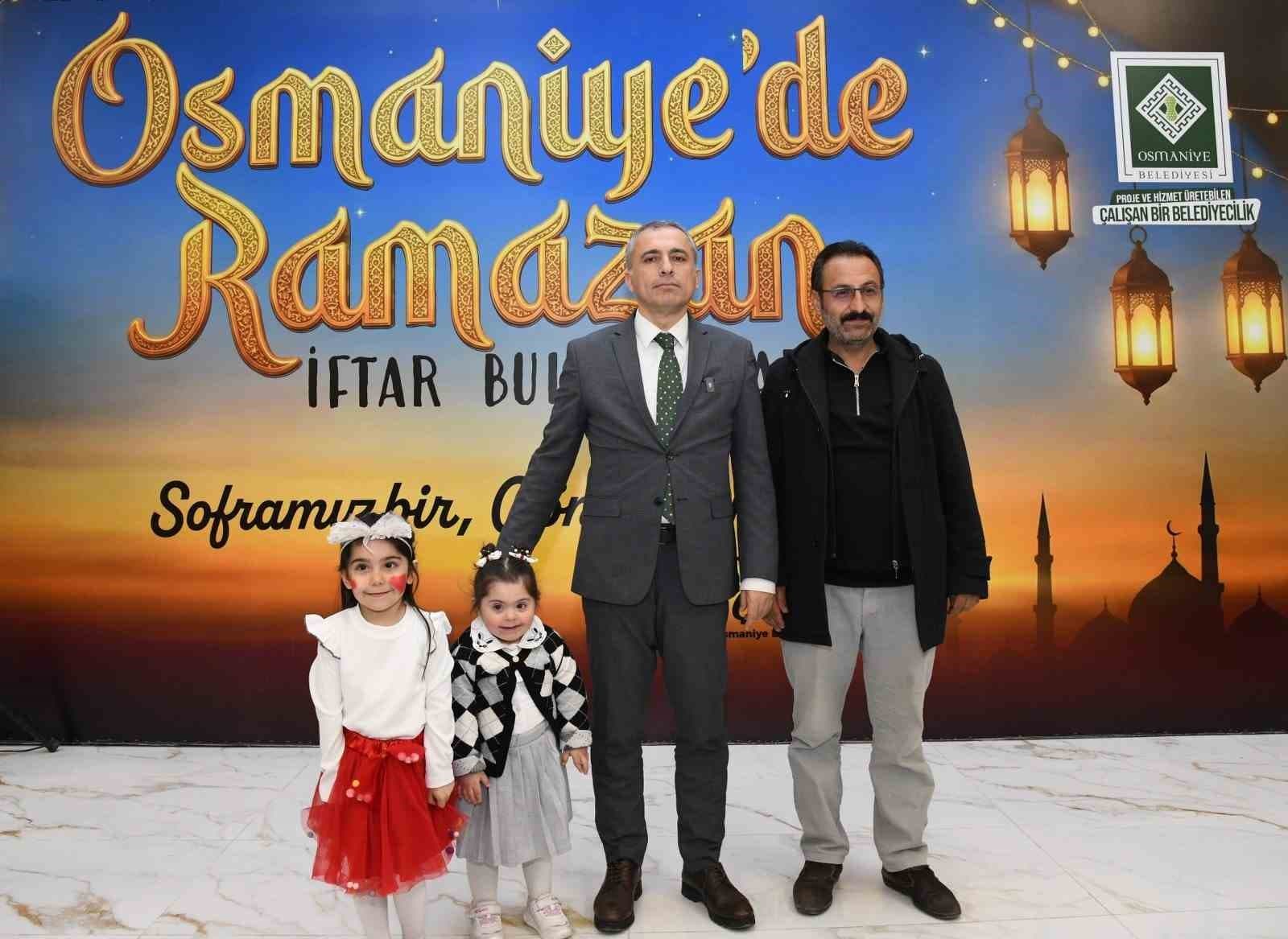 Başkan Çenet, engelli bireyler ve aileleriyle iftarda buluştu