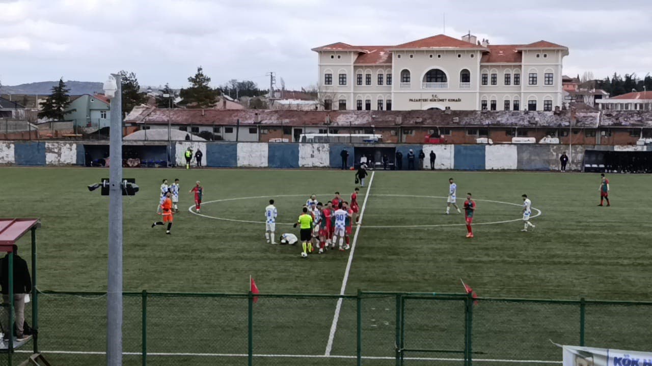 Gülümbespor, 1969 Bilecikspor Kulübü’nü rahat yendi