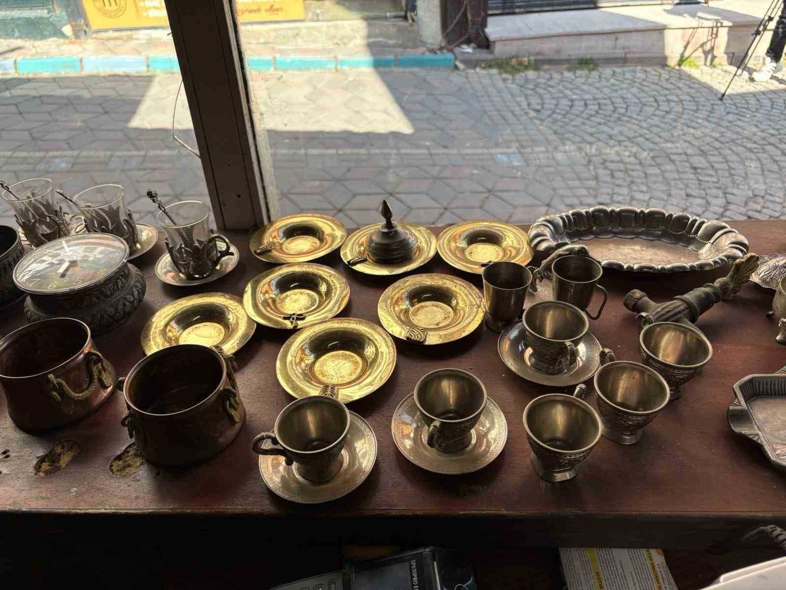 Başkent’in son bakır ustalarından Aytekin Küçük: "Bakıra talep çok ama yetişecek çırak yok"