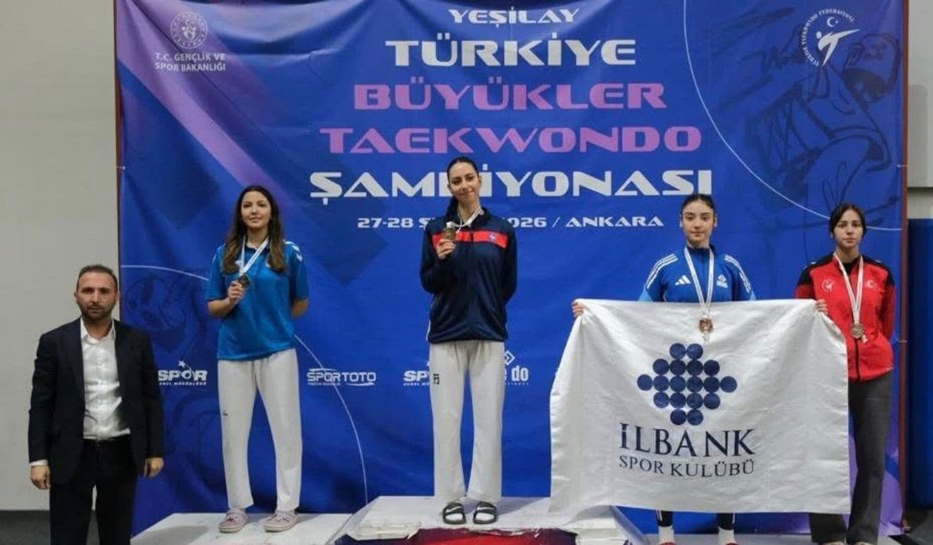 Kağıtsporlu sporculardan madalya yağmuru