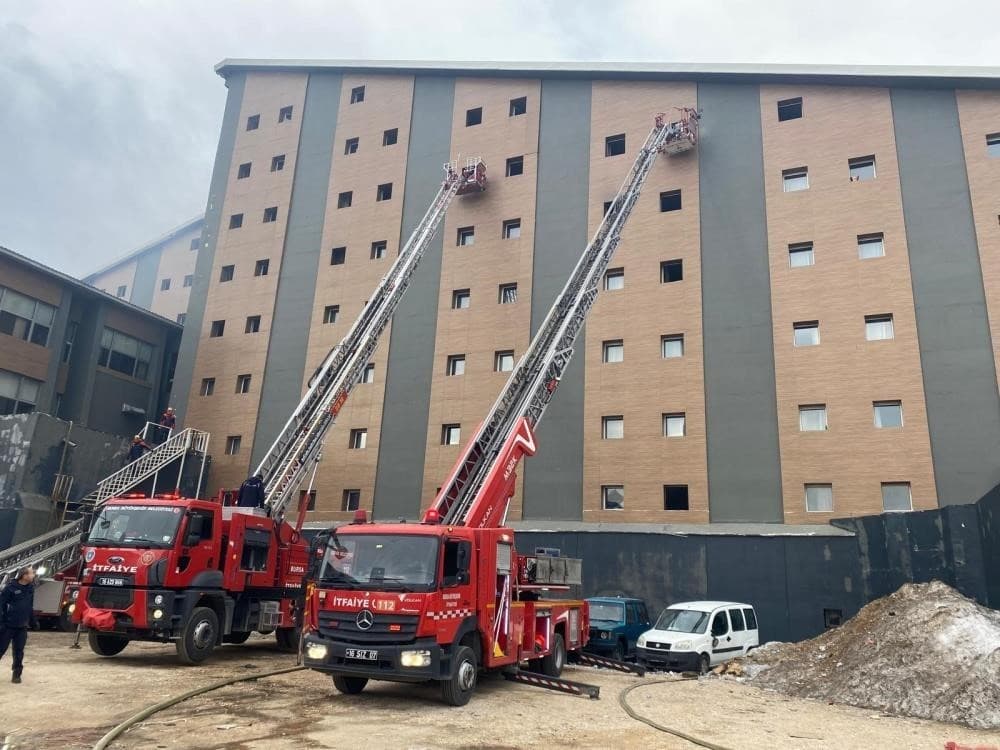 Milli kayakçının öldüğü otel yangınında çıkan karara aileden tepki
