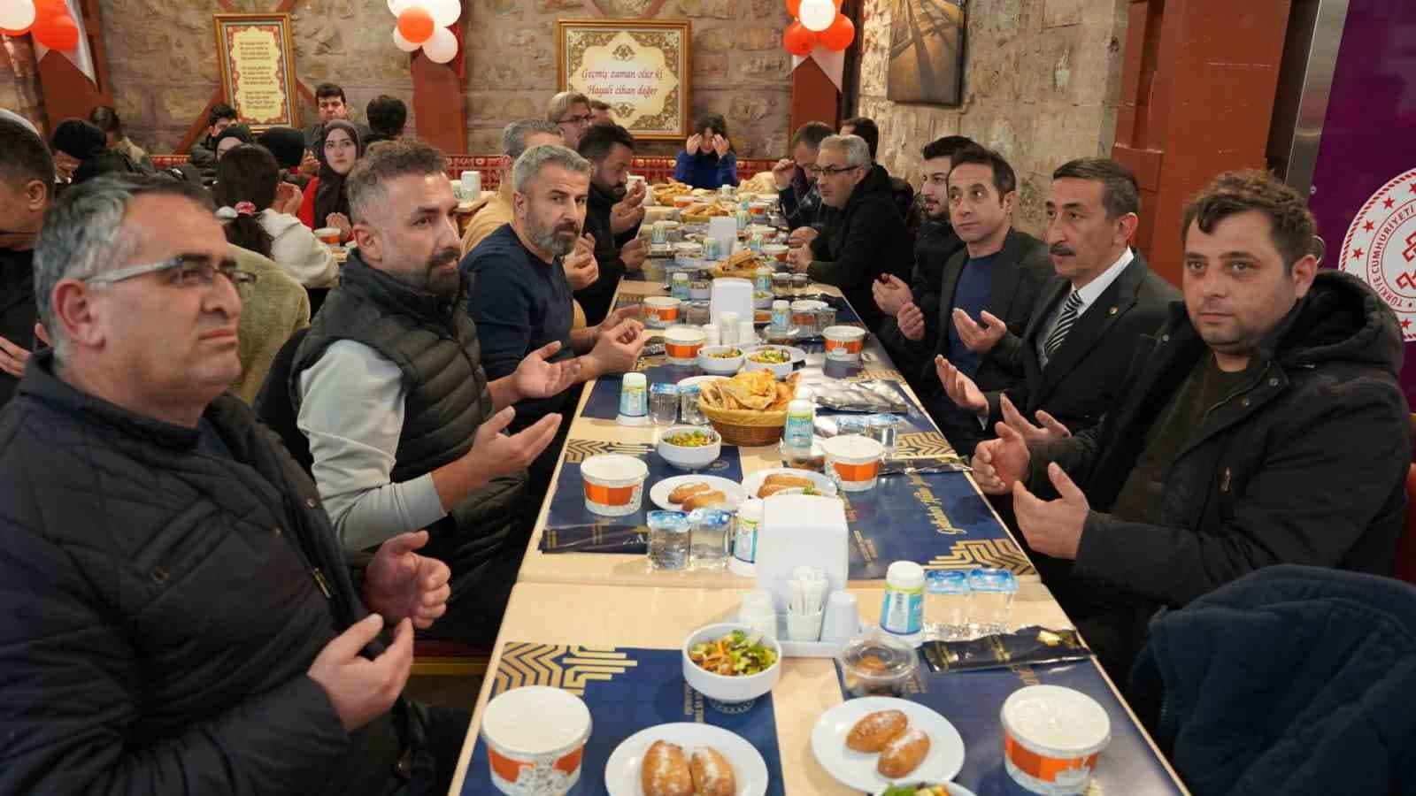 Gülbahar Hatun İmareti 534 yıldır hizmet veriyor