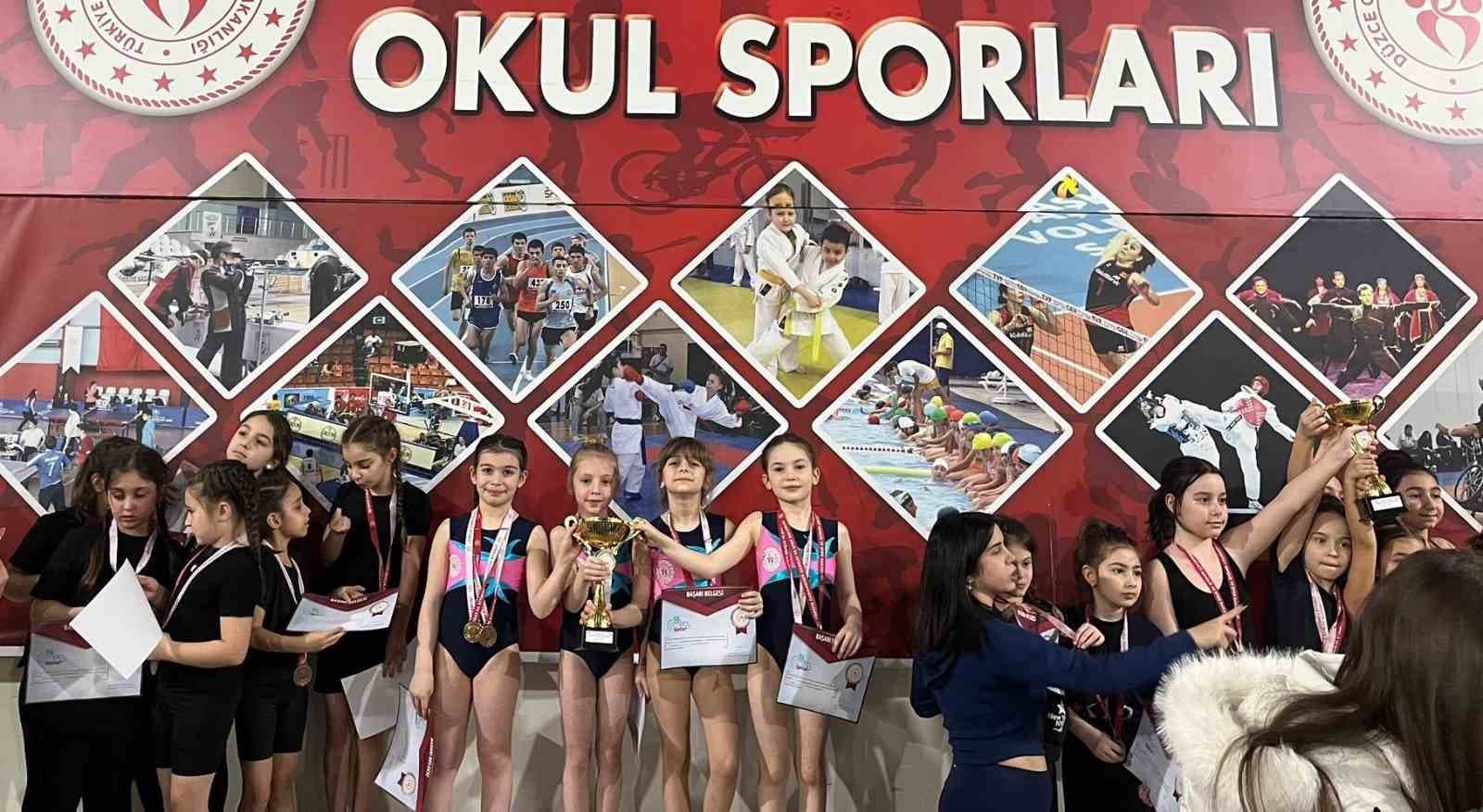 Okul sporları cimnastik müsabakaları tamamlandı