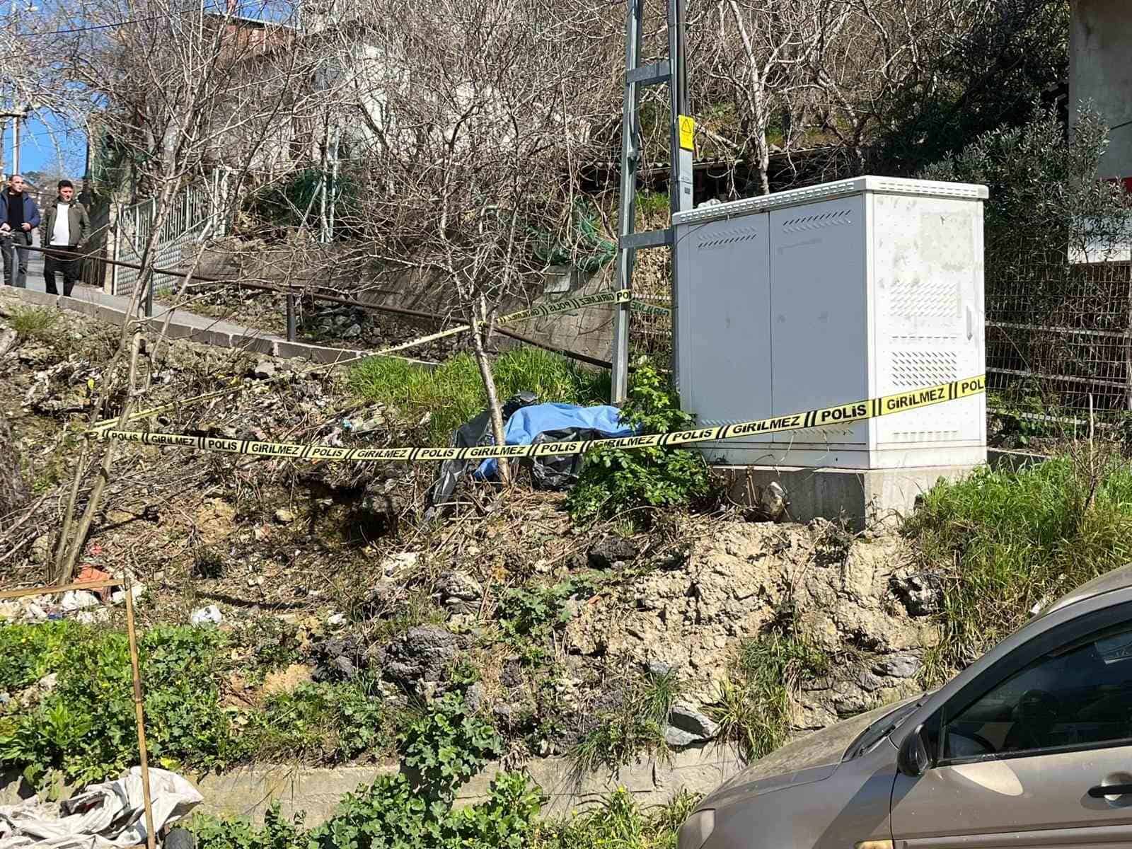 Beykoz’da motosiklet elektrik direğine çarptı: Üniversite öğrencisi hayatını kaybetti