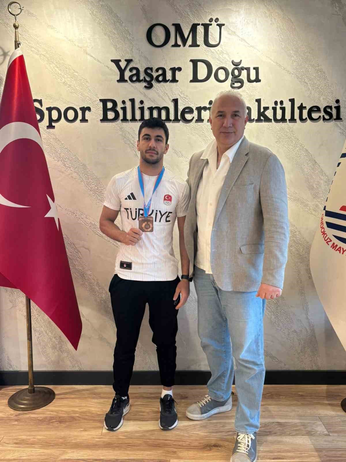 OMÜ’lü judocu, Türkiye üçüncüsü oldu