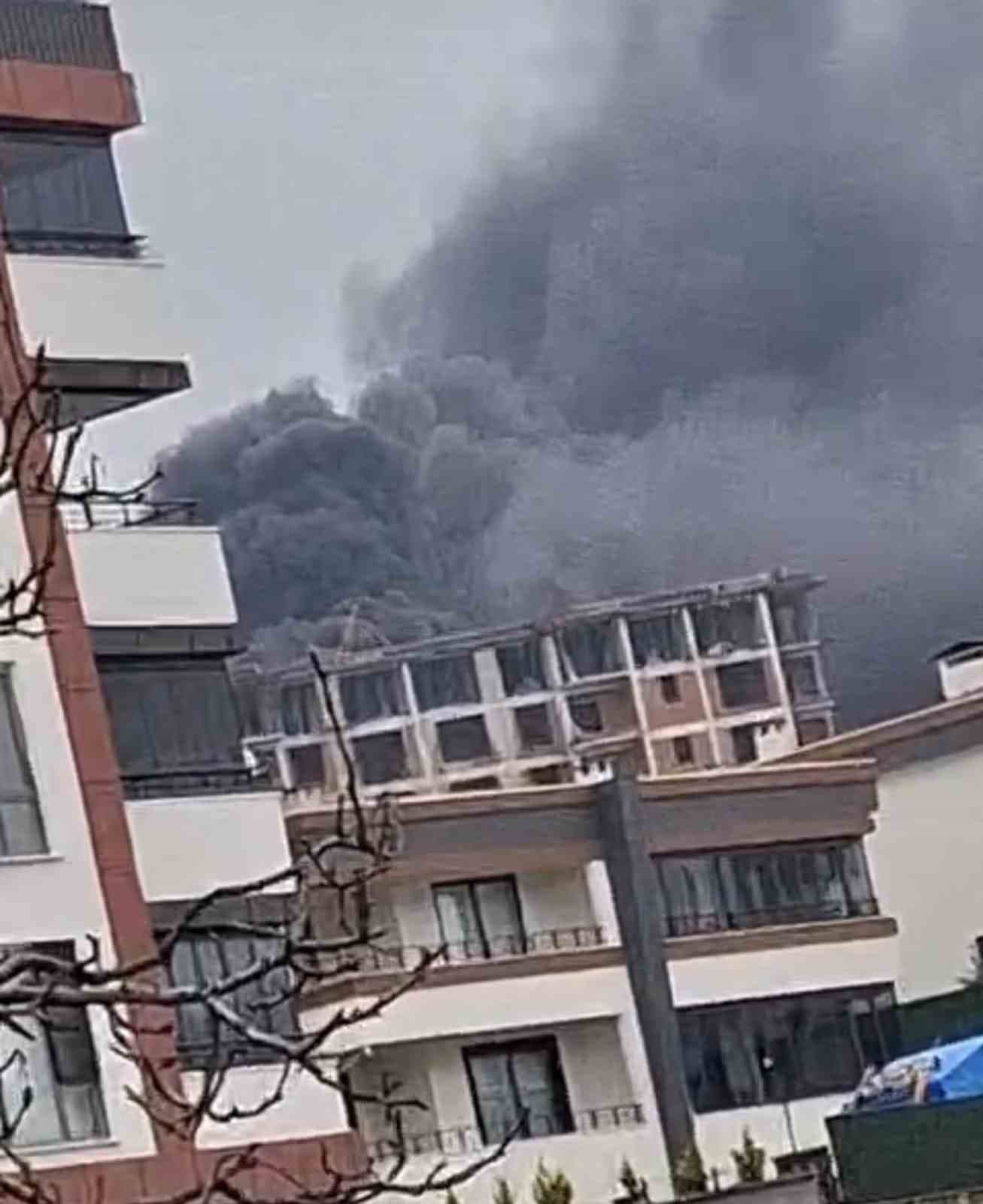 Tokat’ta inşaatta çıkan yangın korkuttu