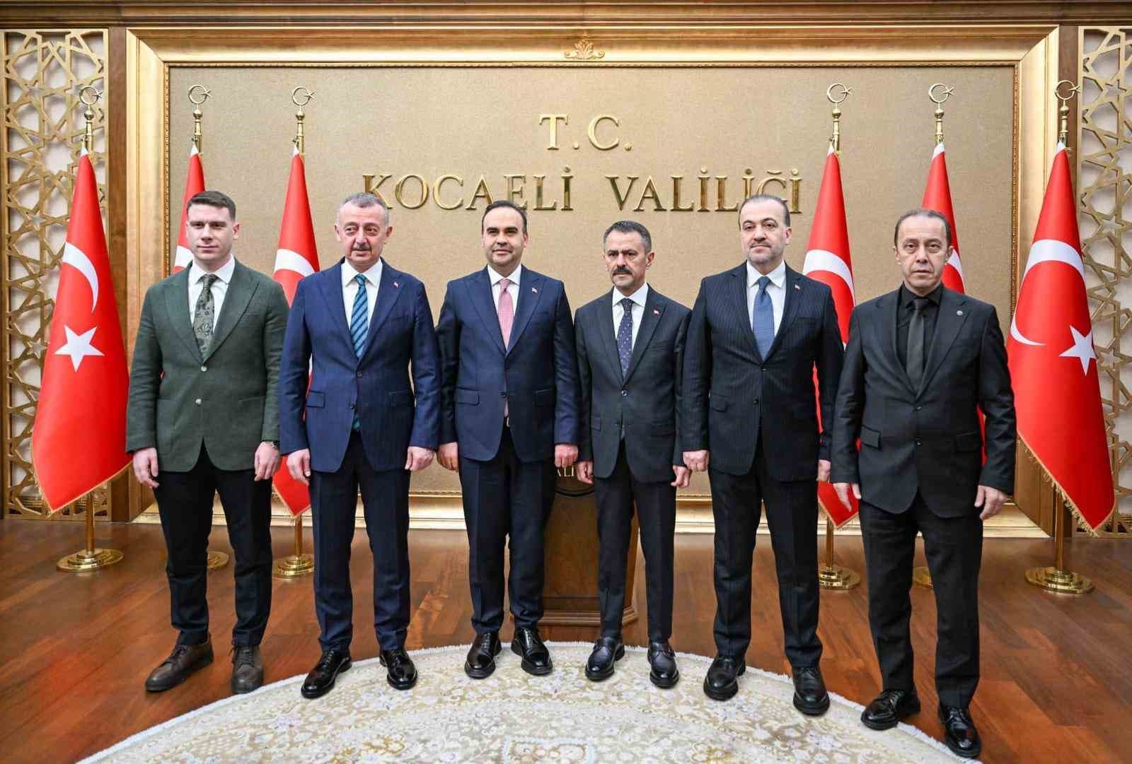 Bakan Kacır: "İhracatımızı 273 milyar dolara çıkardık"