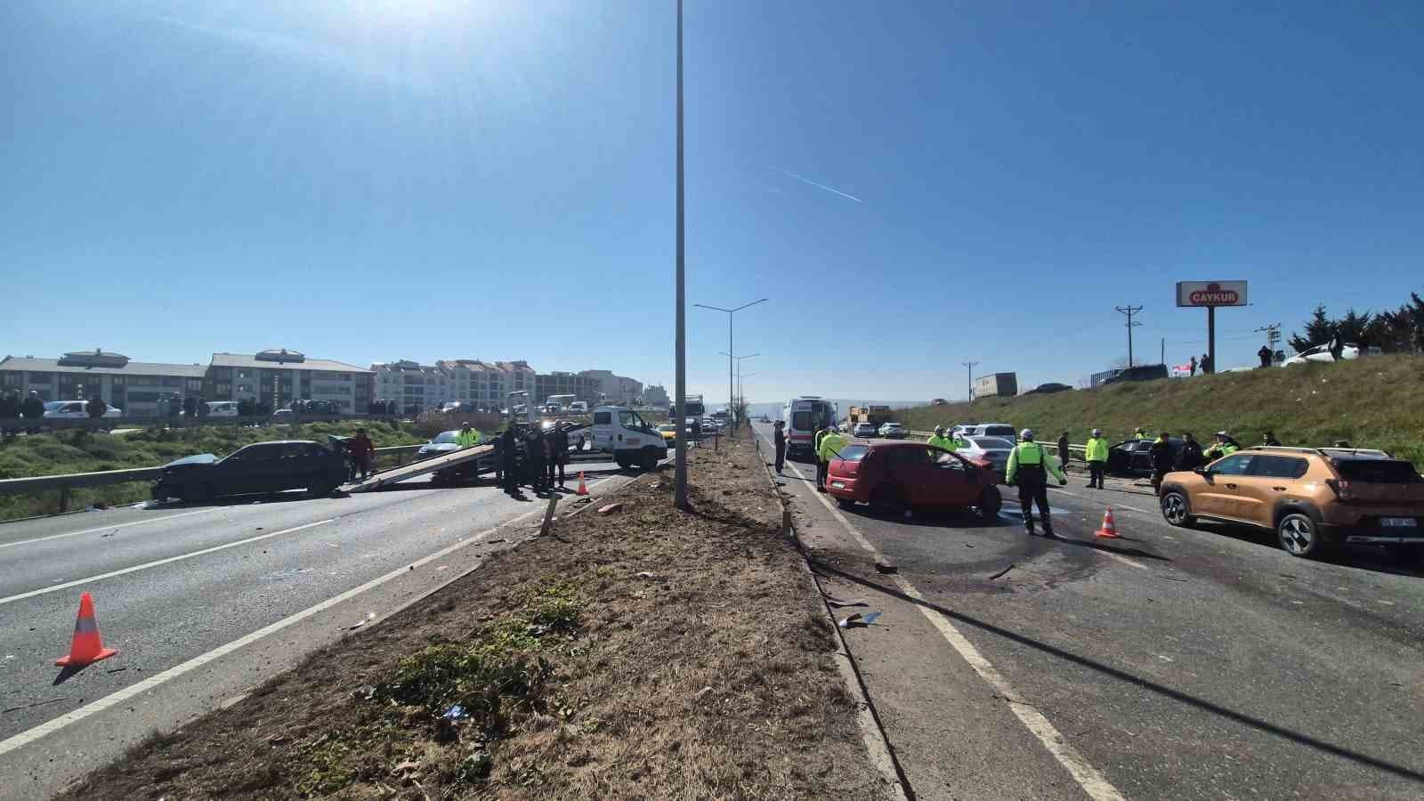 Tekirdağ’da 4 araçlı zincirleme kaza: 5 yaralı