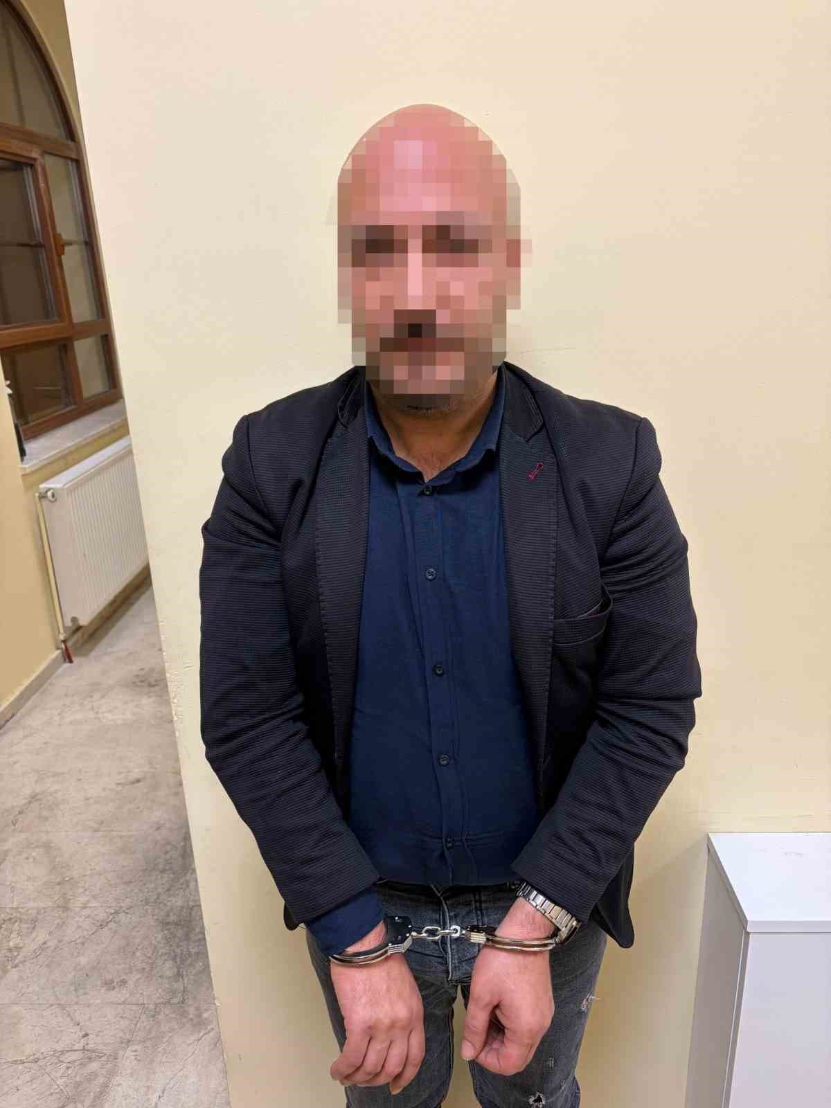 Sancaktepe polisi mıknatıslı gizli bölmede uyuşturucu ele geçirdi