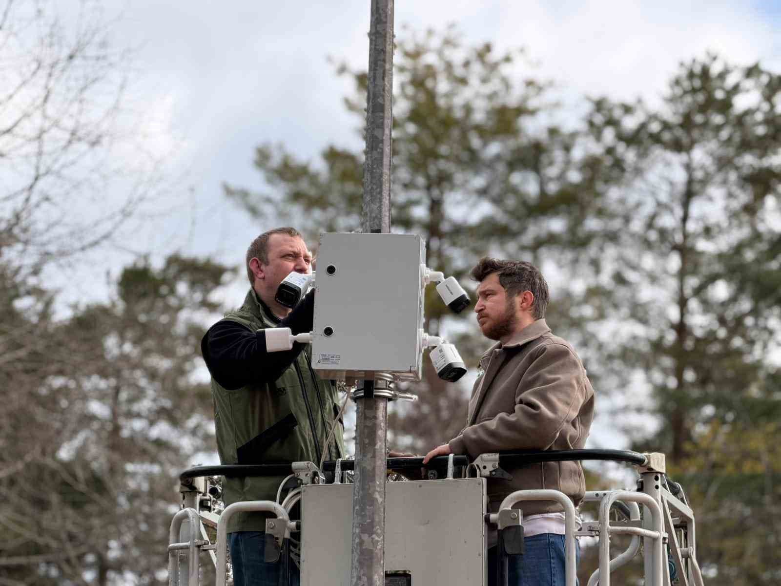 Karabük’te parklara güvenlik kameraları yerleştiriliyor