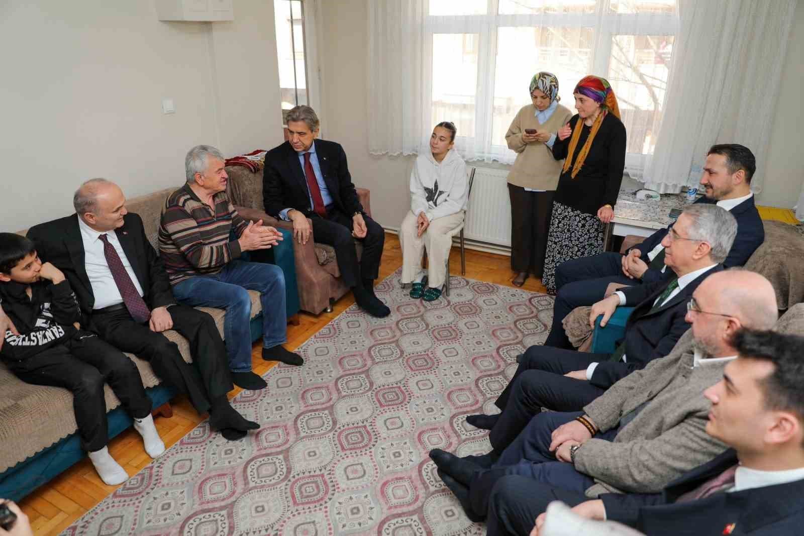 AK Parti yerel yönetimler başkanı Demir Düzce’ye geldi