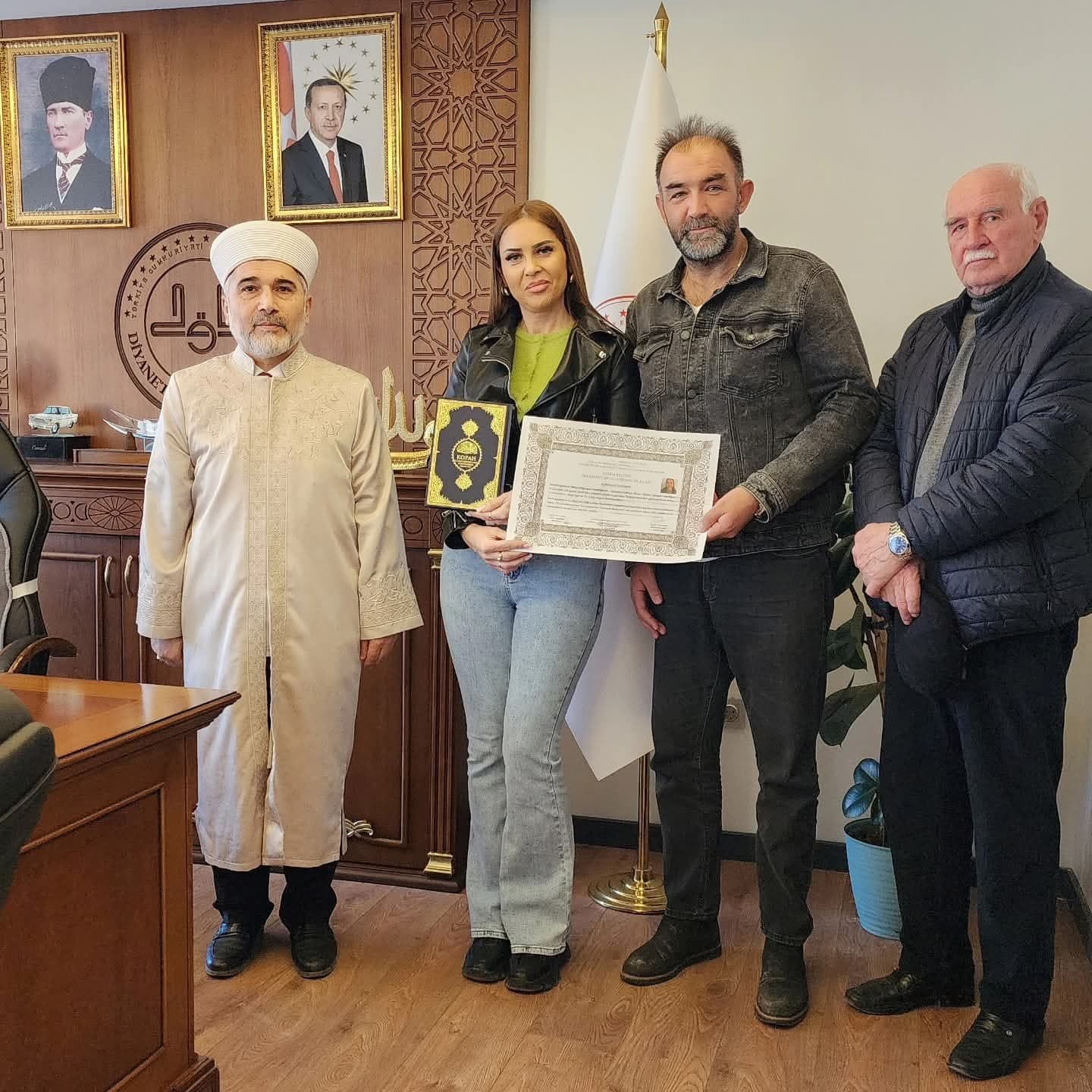 Rusya vatandaşı Alena Knaub, Müslüman oldu