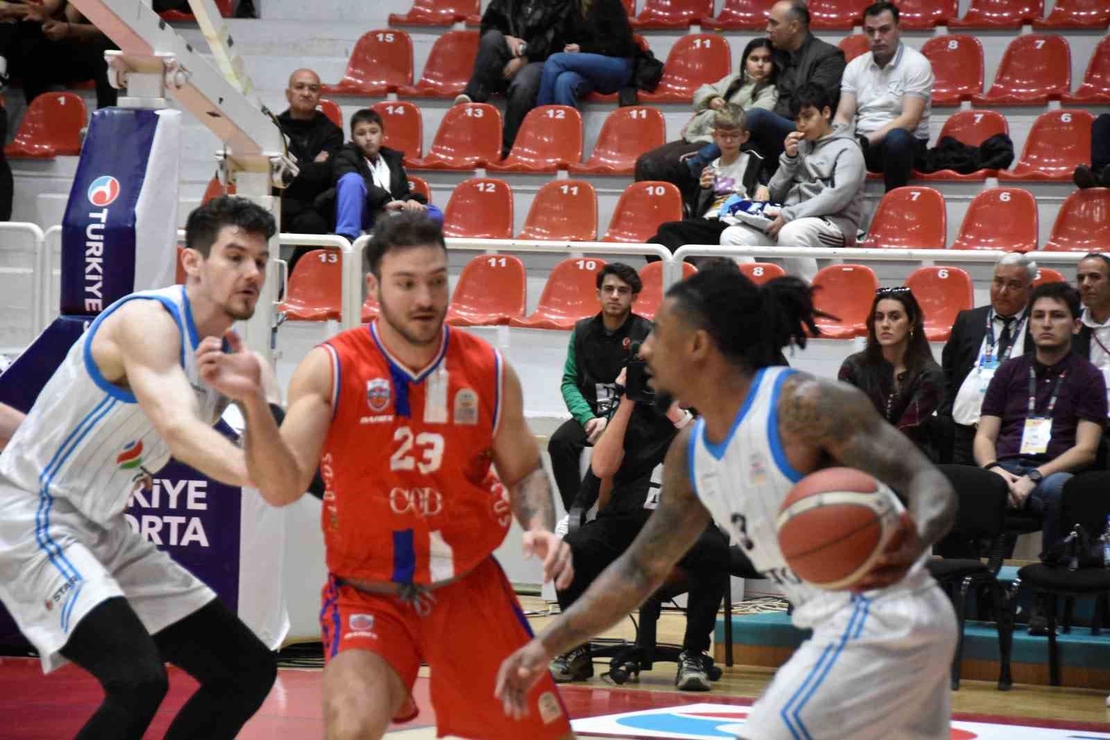 Basketbol Süper Ligi: Aliağa Petkimspor: 95 - Onvo Büyükçekmece: 104