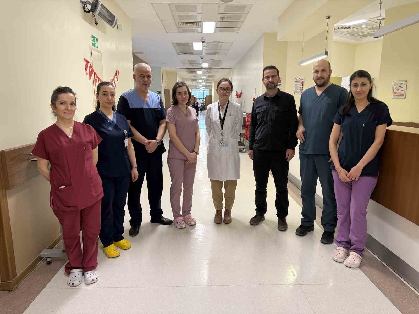 Türk kadın hekimin karaciğer nakliyle 3 yaşındaki Nuryiğit hayata tutundu