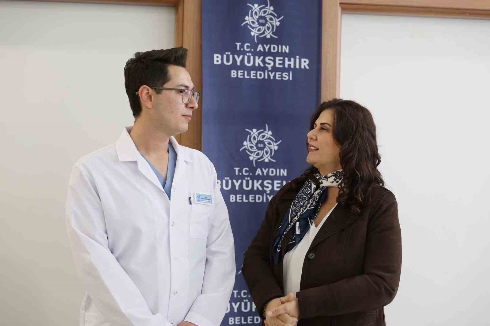 Başkan Çerçioğlu: "Diş tedavisi bizden, gülümsemesi sizden"