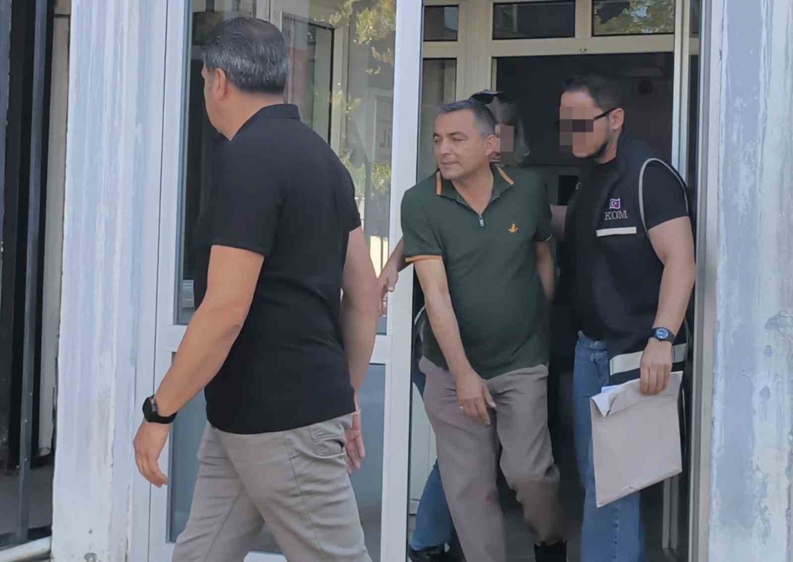 Manavgat Belediyesine yönelik yolsuzluk davasında sanıklar 3. kez hakim karşısında