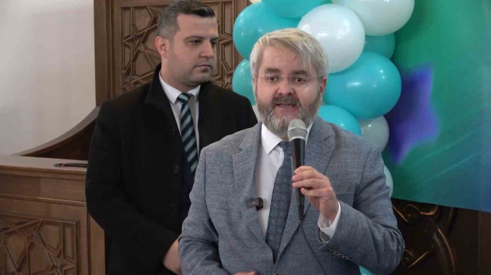 Ramazan Bayramı öncesi yetim çocukların yüzleri güldürüldü