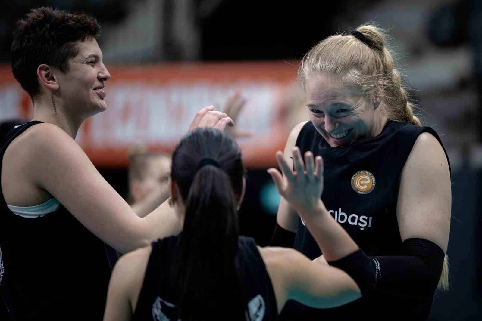 Eczacıbaşı Dynavit, çeyrek finalde DevelopRes Rzeszow karşısında