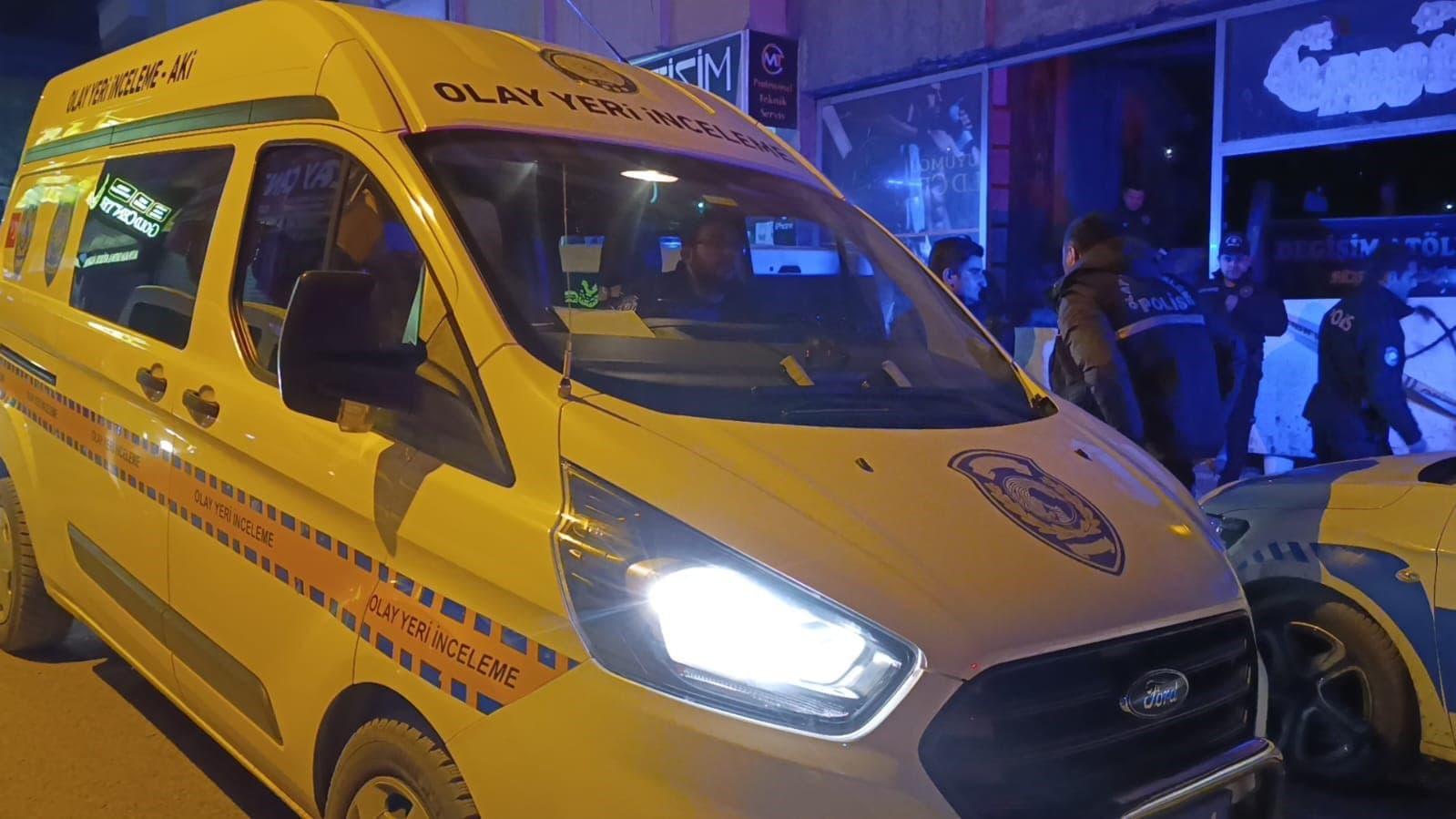 Metruk iş yerinde erkek cesedi bulundu