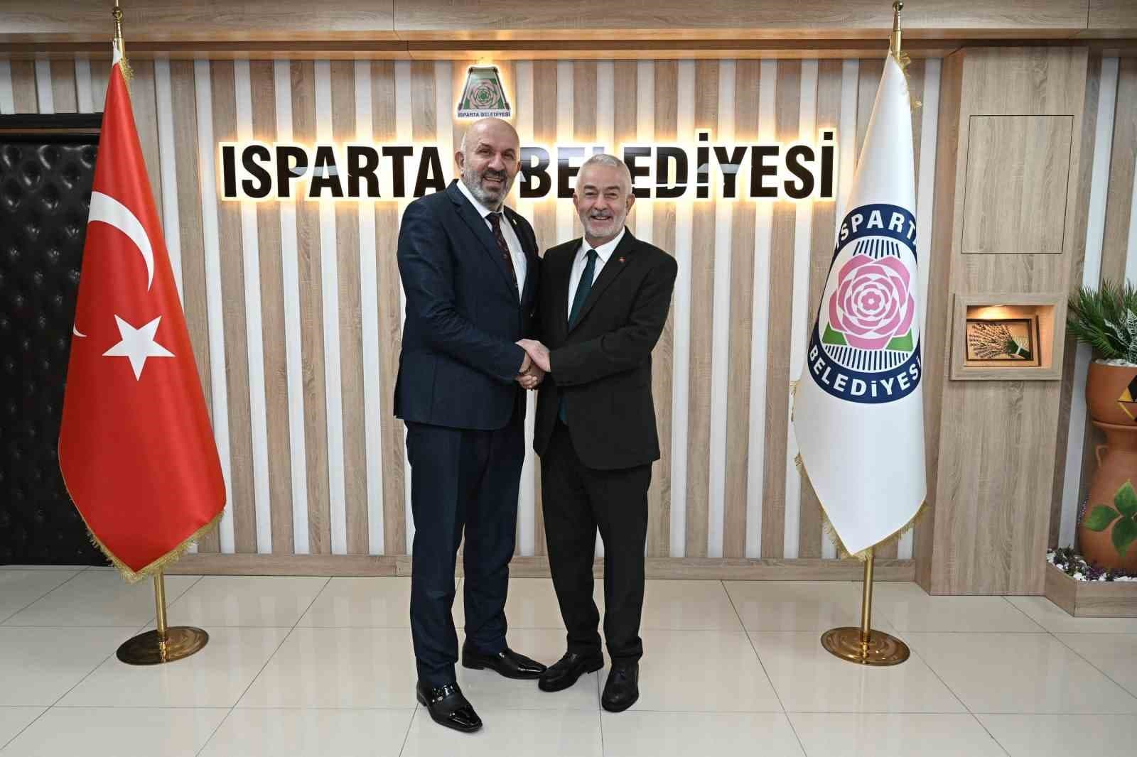 Muhtarlar konfederasyonu heyeti Isparta’da bir araya geldi