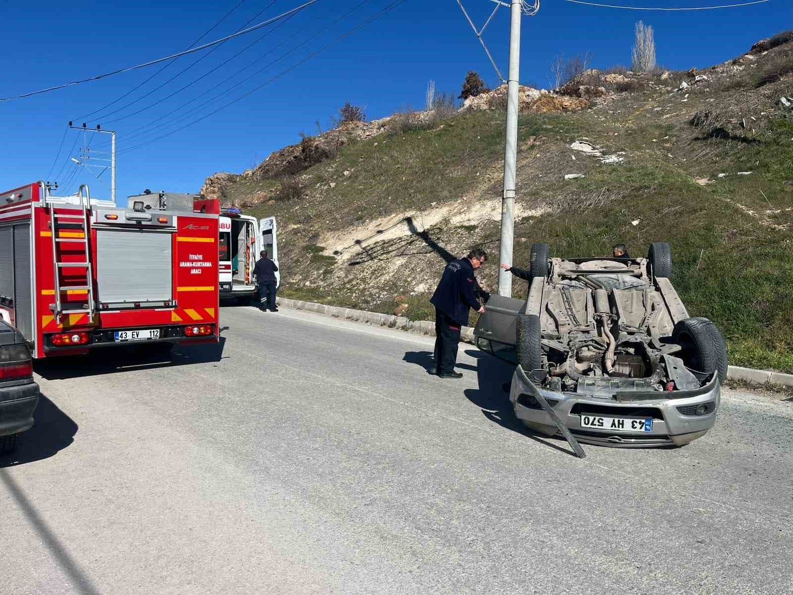 Kütahya’da otomobil takla attı: 1 yaralı