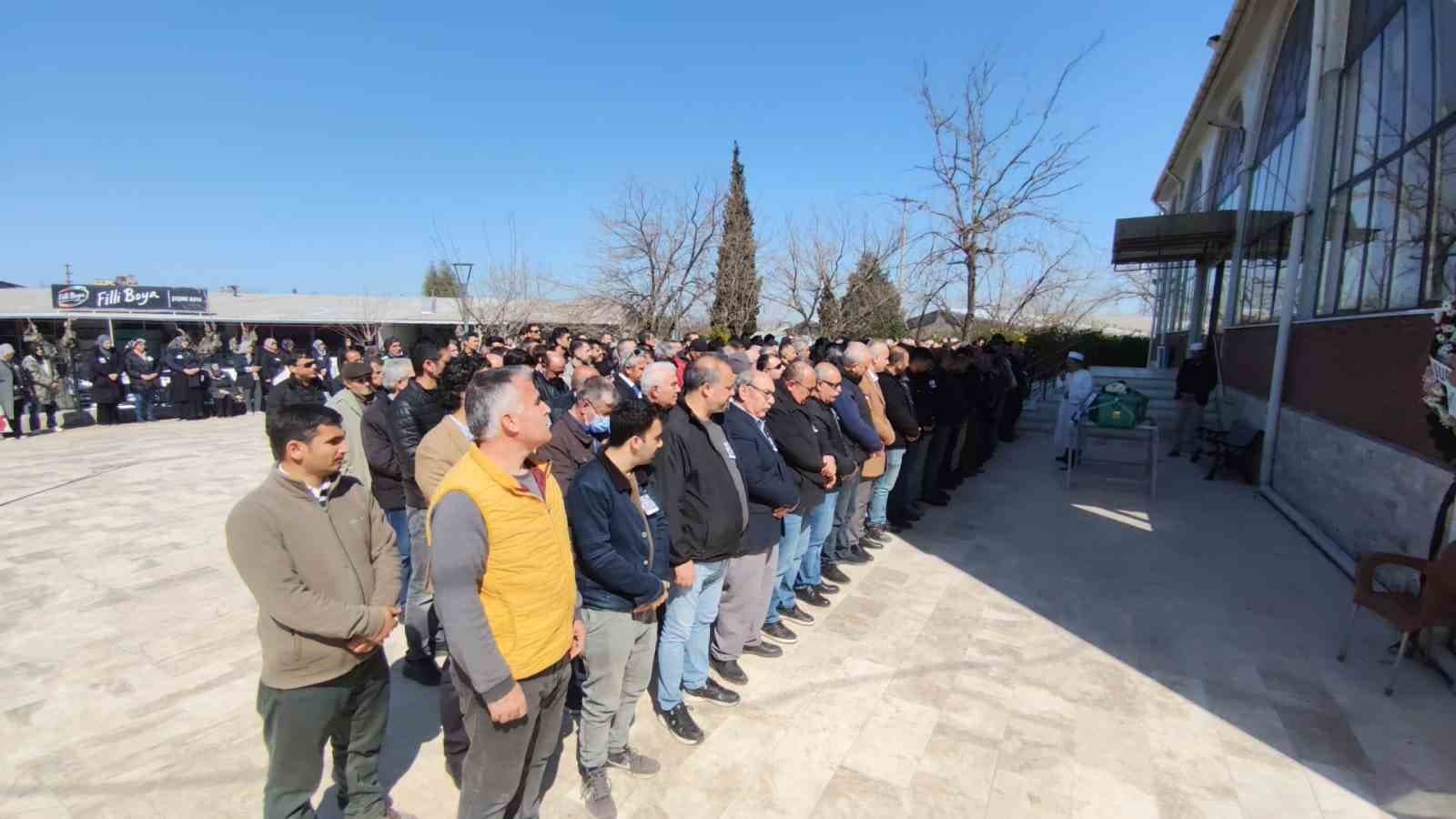 43 yıllık öğretmene hüzünlü veda