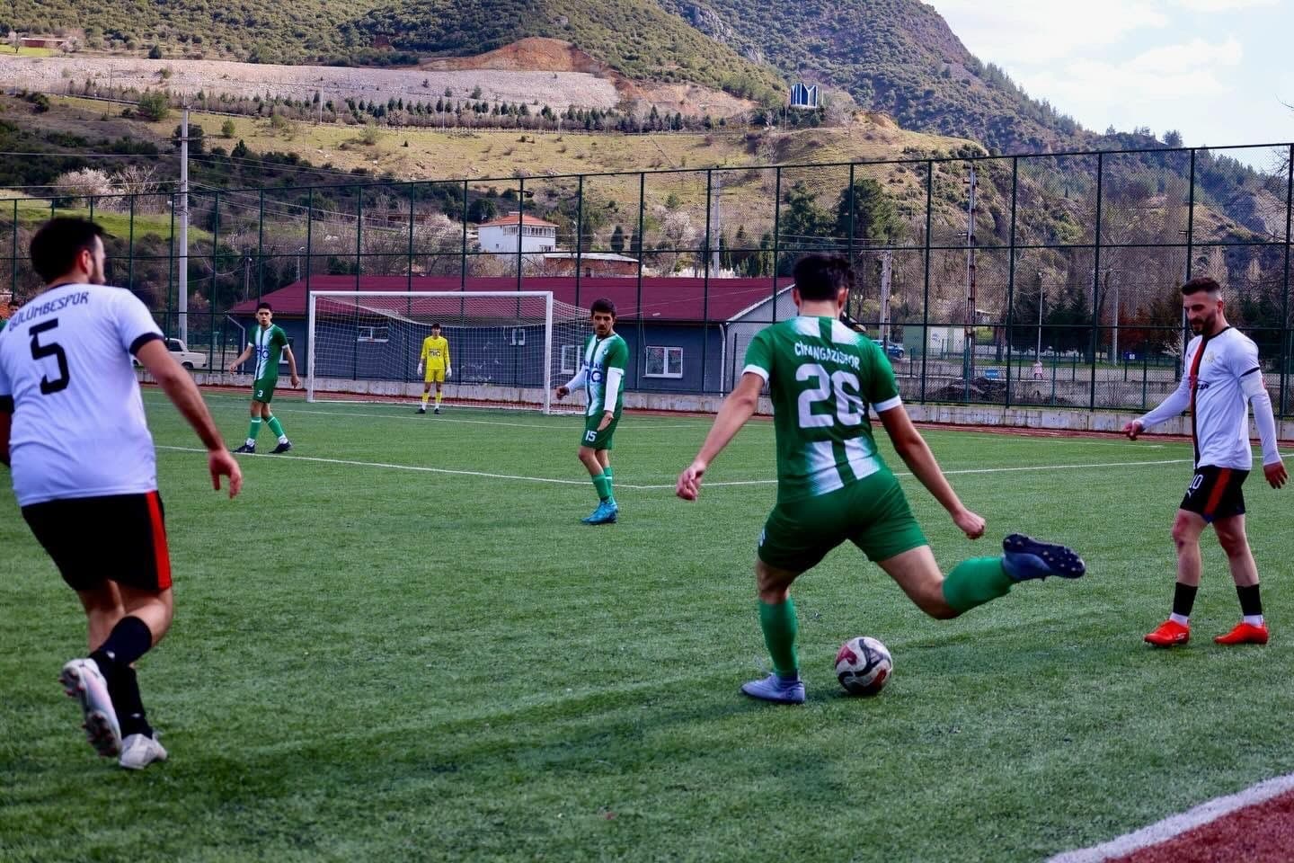 Bilecik 1’inci Amatör Lig’de Gülümbespor tutulamıyor