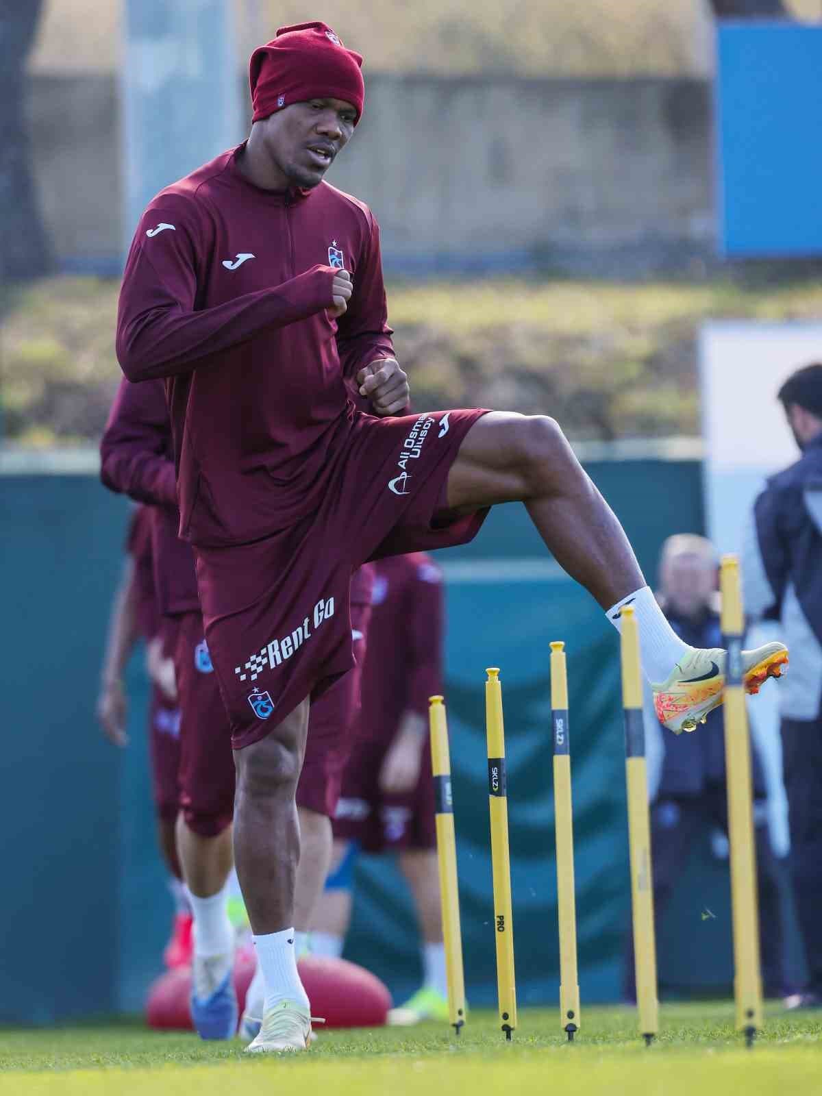 Trabzonspor, Çaykur Rizespor maçı hazırlıklarına başladı