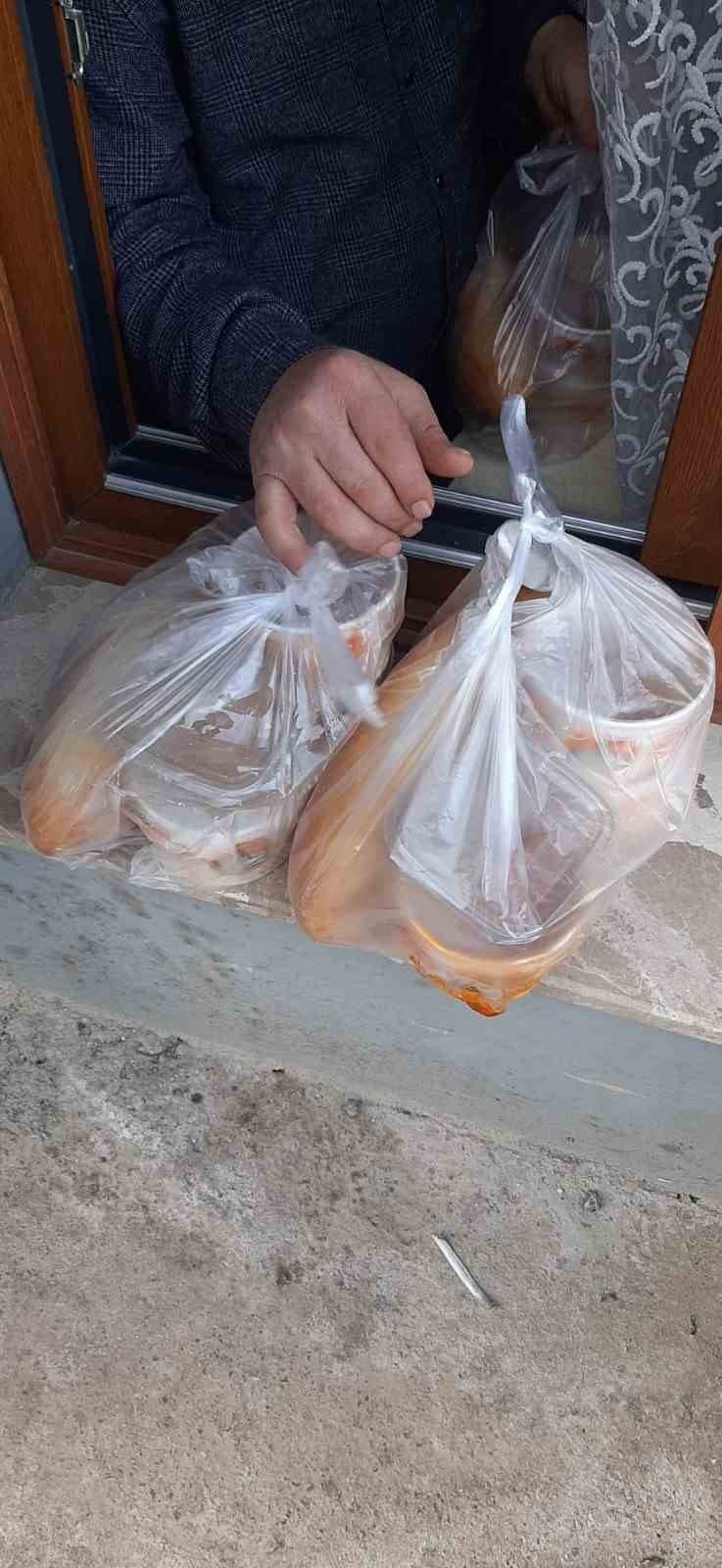 Balçova’da Ramazan dayanışması: "Maarifin kalbinde Ramazan"