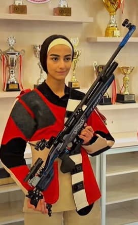 Kayseri’nin ilk SEM Olimpik Tüfek sporcusuna malzeme desteği