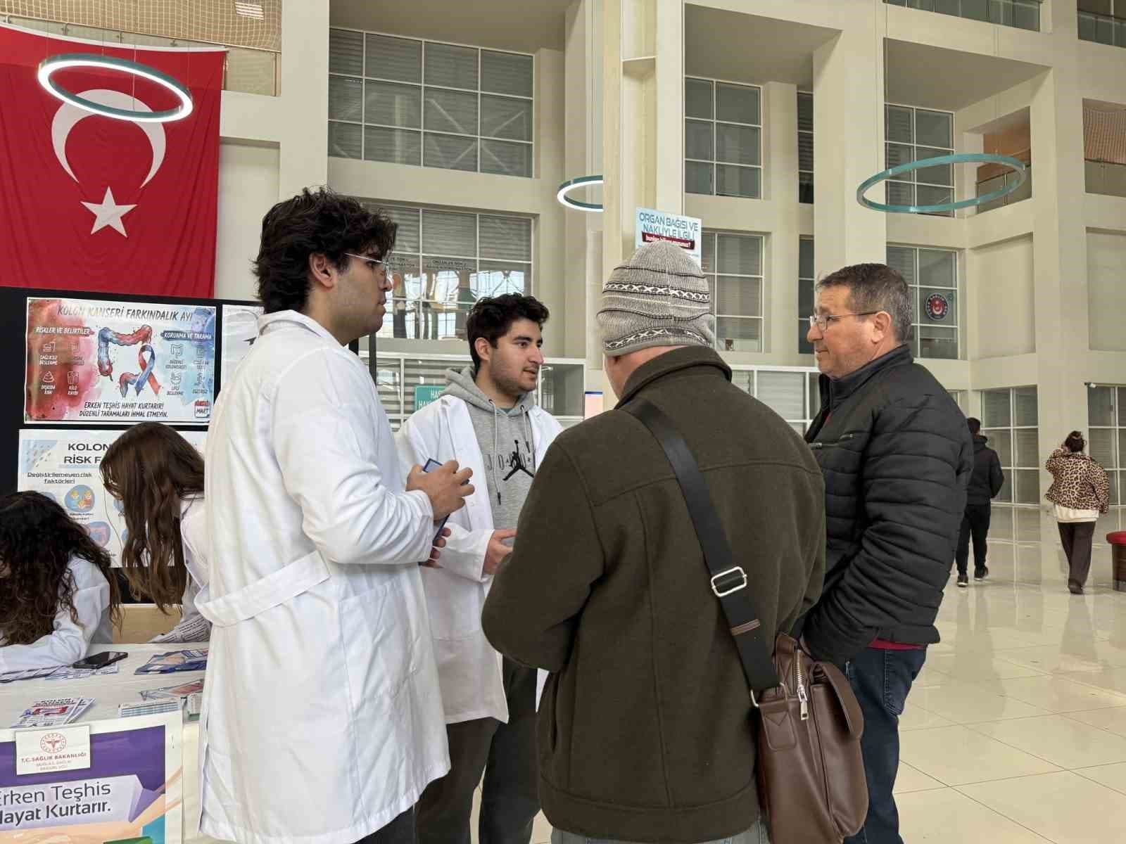 Kolon kanseriyle mücadelede erken teşhis hayat kurtarıyor