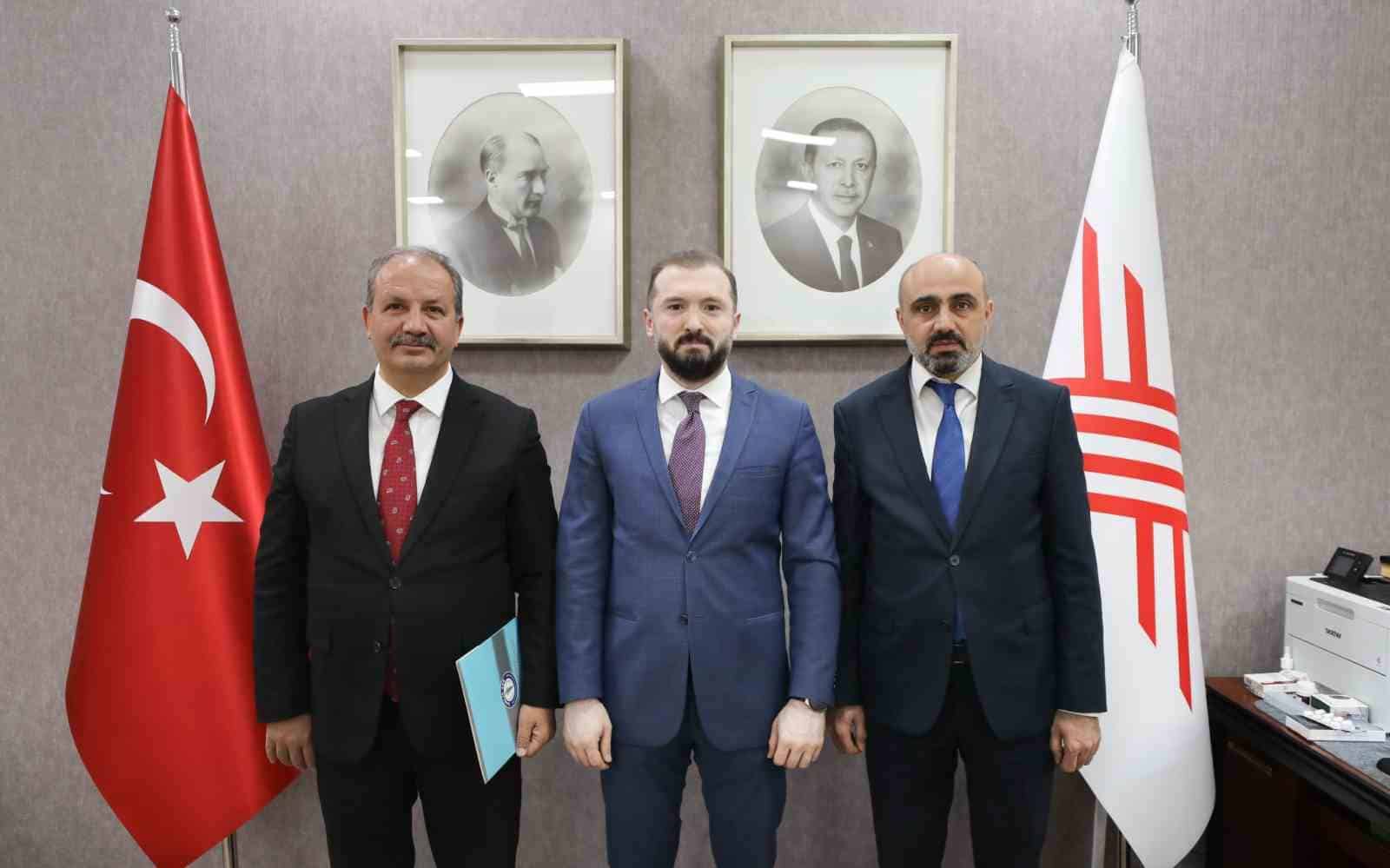 Sağlık-Sen Genel Başkanı Doğan’dan YÖK’e ziyaret