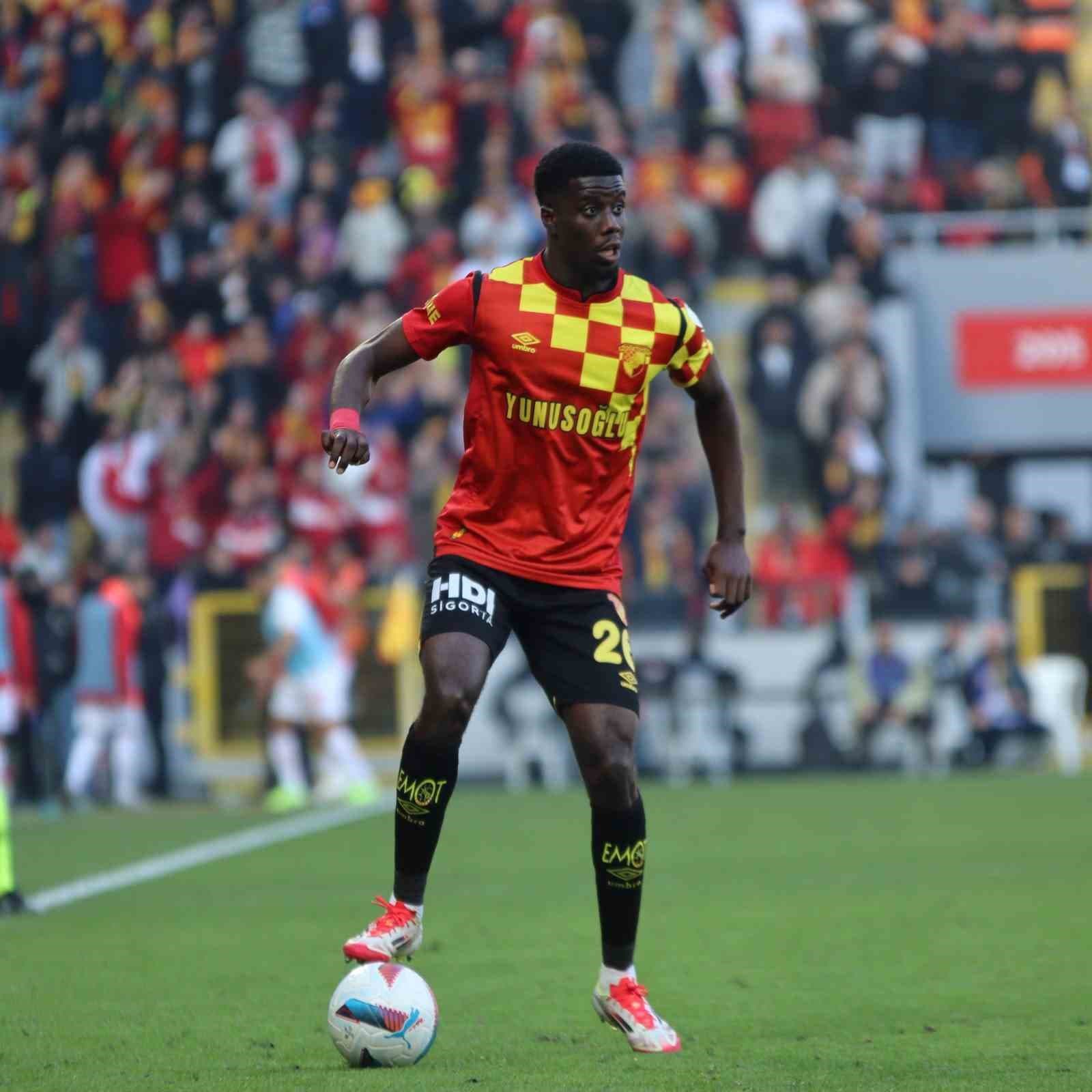 Göztepe’de sakatlığını atlatan Bokele takımla çalışmalara başladı