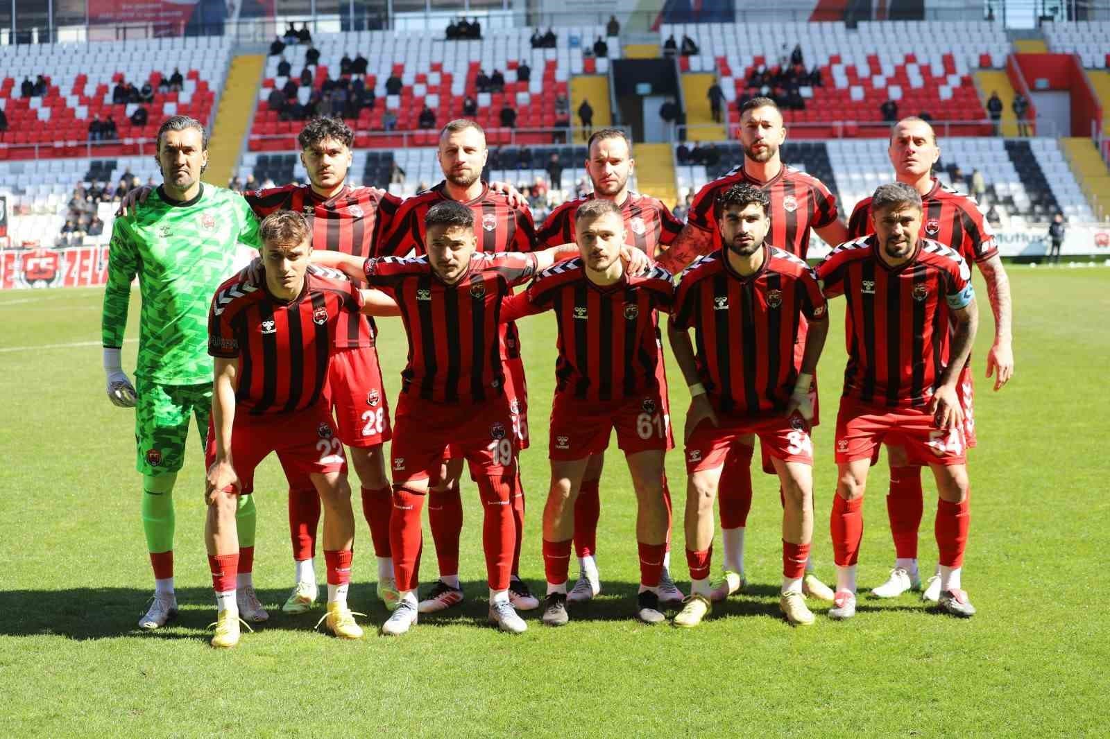 24Erzincanspor sahasında farklı kazandı: 4-0