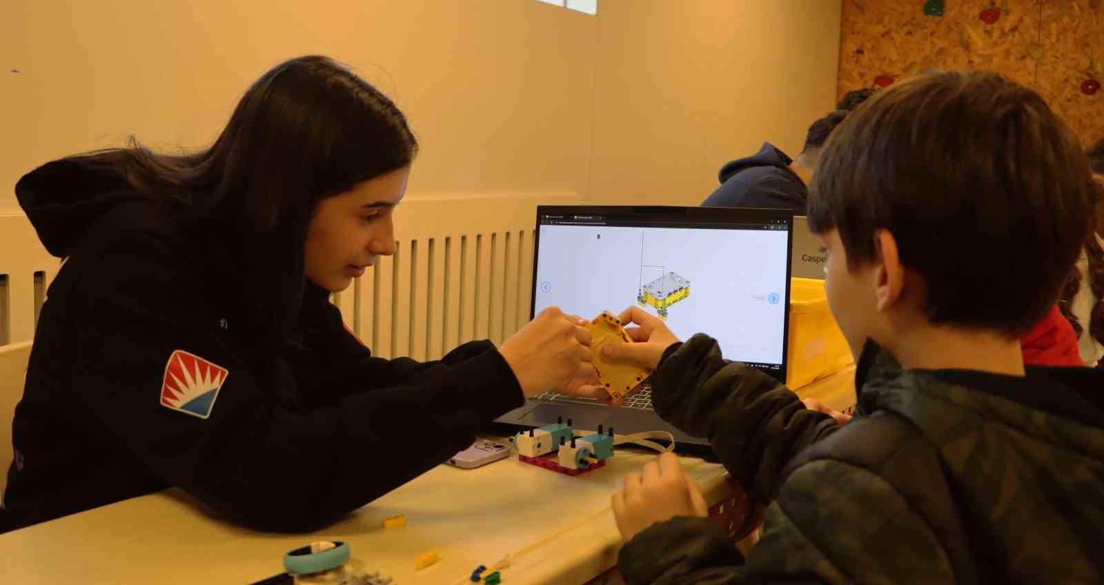 Maltepe Belediyesi’nden çocuklara inovasyon atölyesi