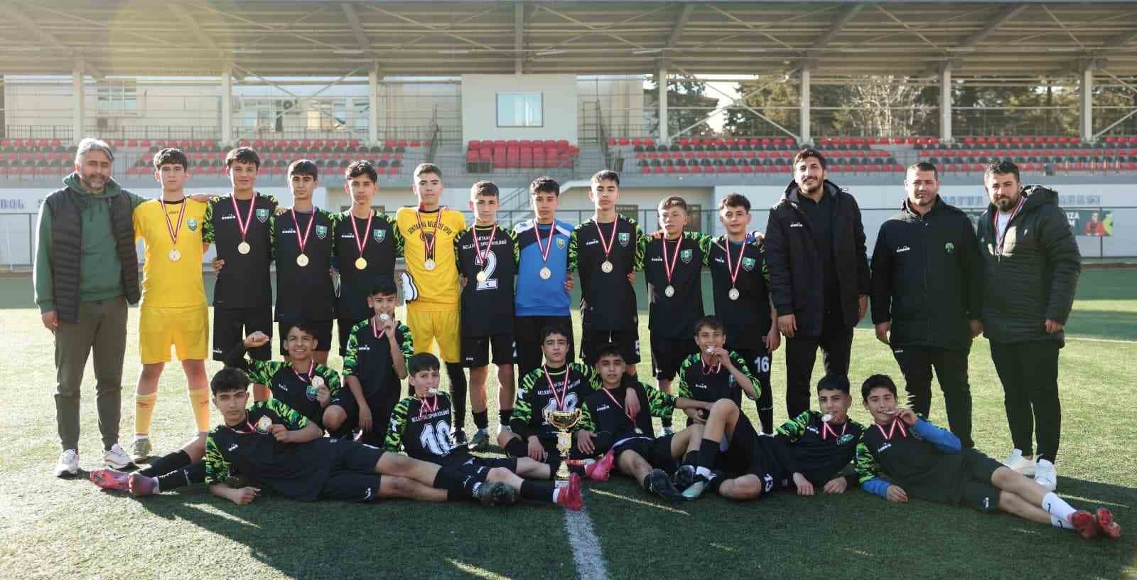 Şehitkamil’in Genç Kramponları Gaziantep’i Türkiye Şampiyonası’nda temsil edecek