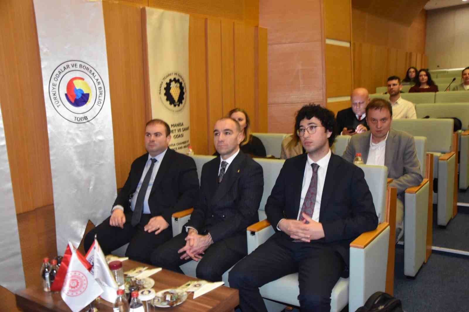 Manisa TSO’da ihracatçılar bilgilendirildi