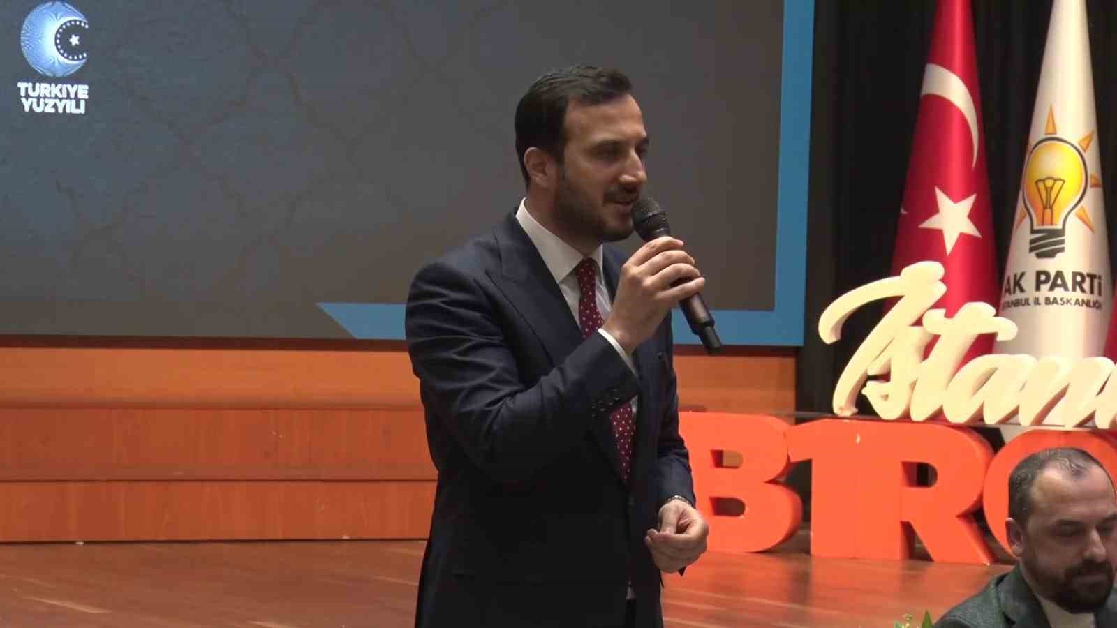 AK Parti İstanbul İl Başkanlığı’nda basın mensupları için sahur programı düzenlendi