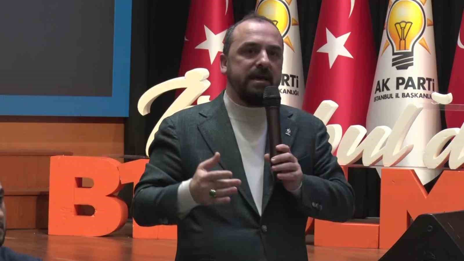 AK Parti İstanbul İl Başkanlığı’nda basın mensupları için sahur programı düzenlendi